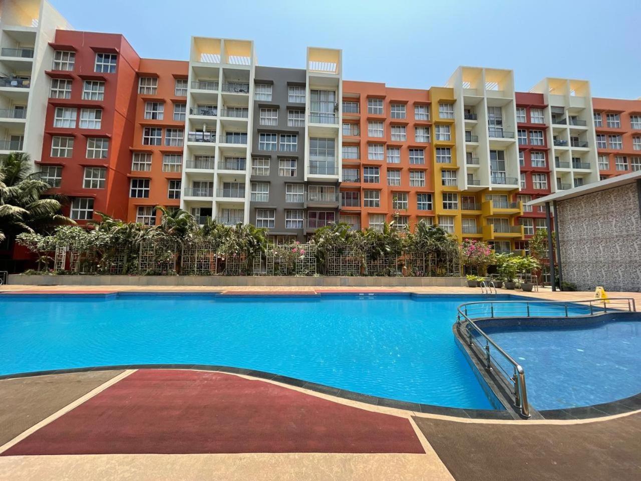 Good Stay 2Bhk Pool Apartment 10 Mins From Dabolim Airport Goa 102 Consua Esterno foto