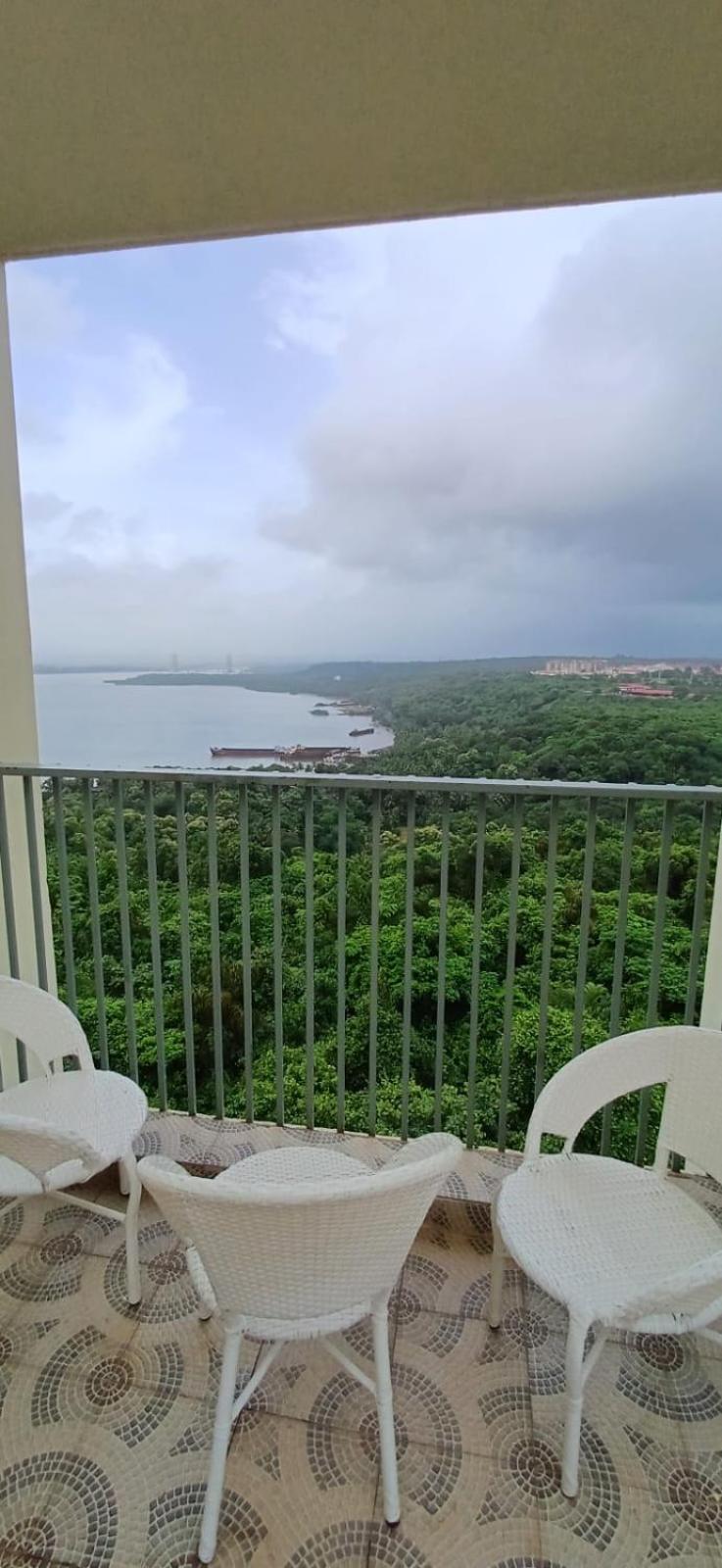 Good Stay 2Bhk Pool Apartment 10 Mins From Dabolim Airport Goa 102 Consua Esterno foto