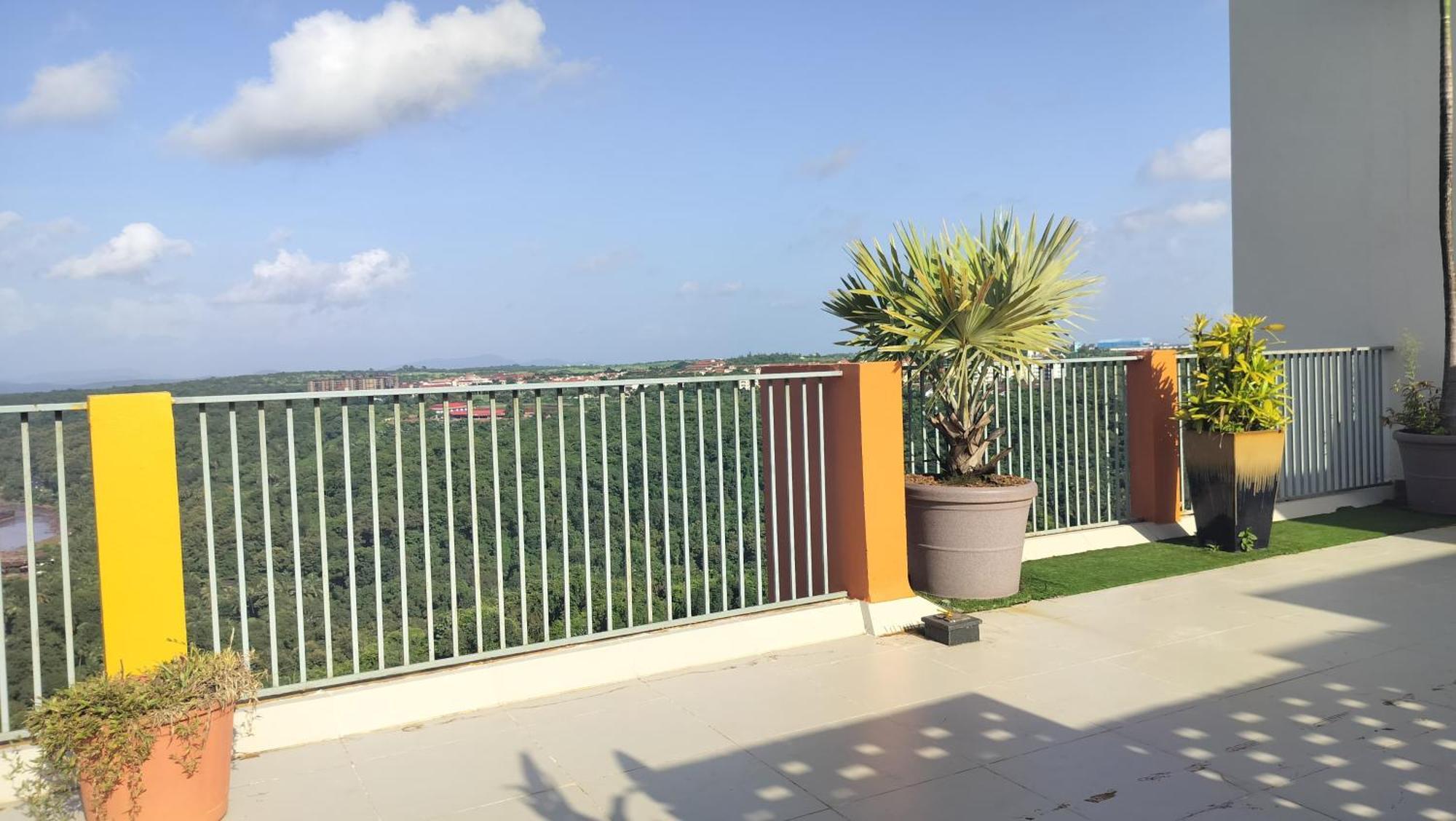 Good Stay 2Bhk Pool Apartment 10 Mins From Dabolim Airport Goa 102 Consua Esterno foto