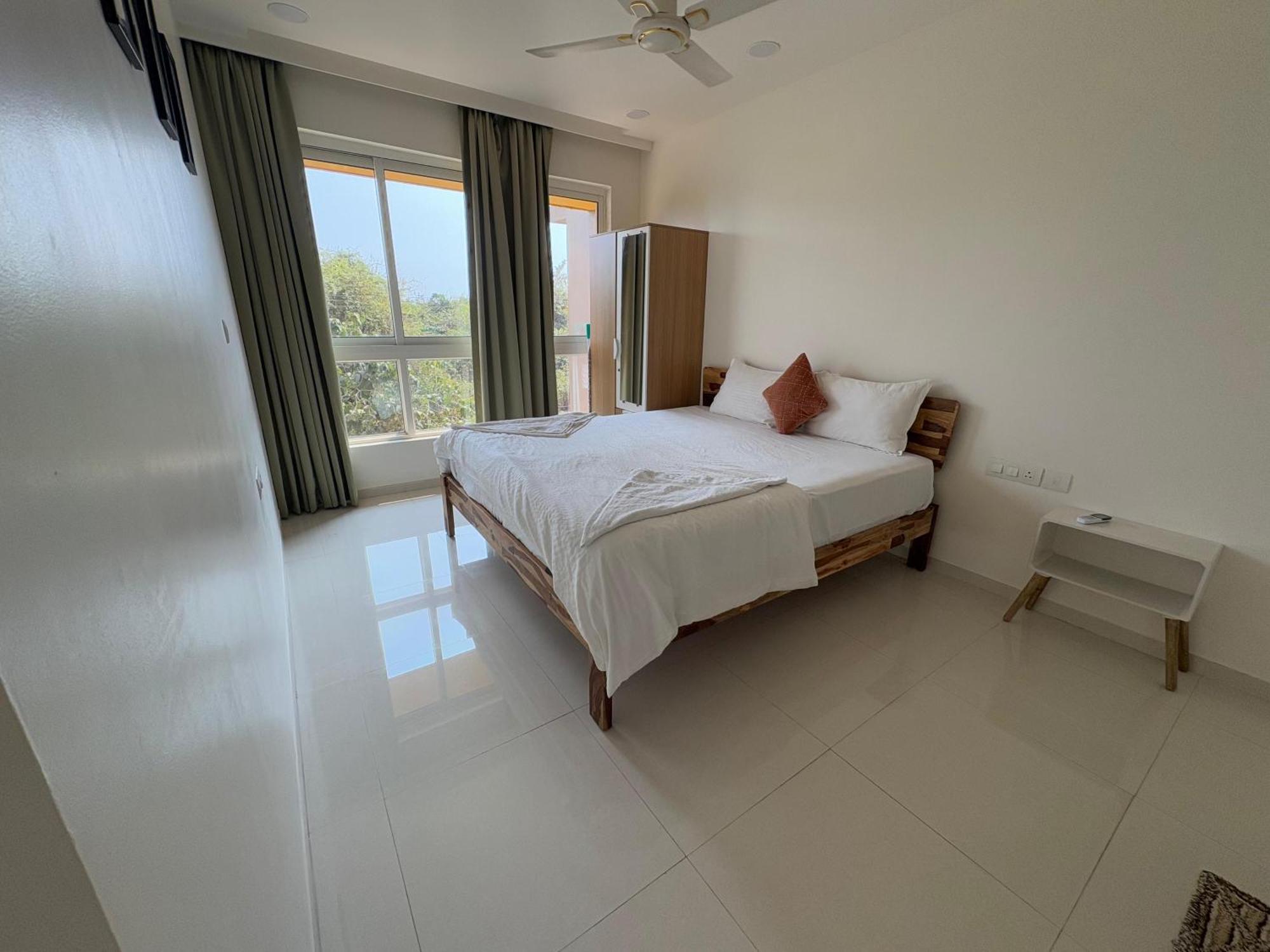 Good Stay 2Bhk Pool Apartment 10 Mins From Dabolim Airport Goa 102 Consua Esterno foto